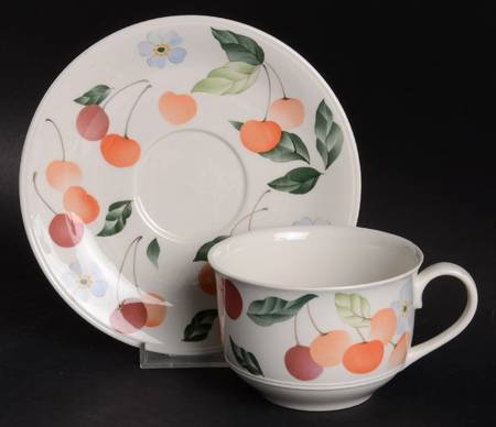 Amigo Oversized Cup & Saucer Set