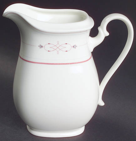 Aragon 20 Oz Pitcher