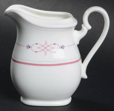 Aragon Mini Creamer
