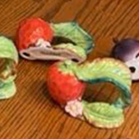 Basket Figural Napkin Ring