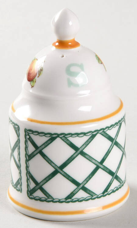 Basket Salt Shaker