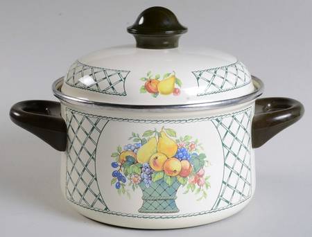 Basket 2 Quart Metal Stew Pot