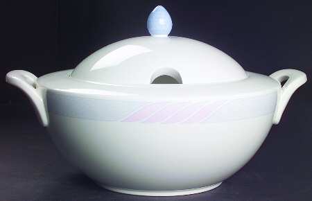 Bel Canto Tureen &  Lid