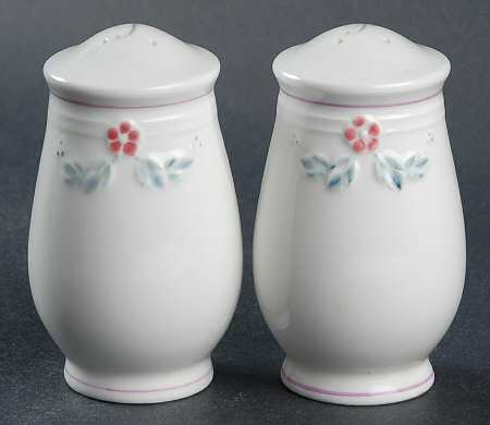 Bel Fiore Salt & Pepper Set