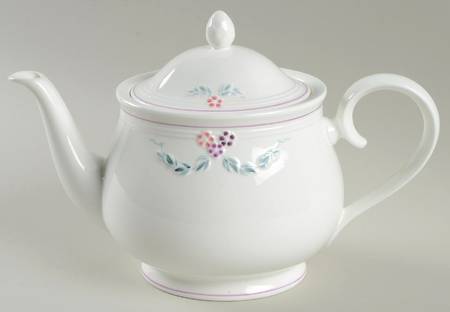Bel Fiore Teapot & Lid