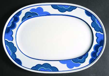 Blue Cloud 16" Oval Serving Platter by Villeroy & Boch