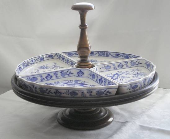 Blue Onion 5 Pc Lazy Susan (4 Sides & Center Handled Base)