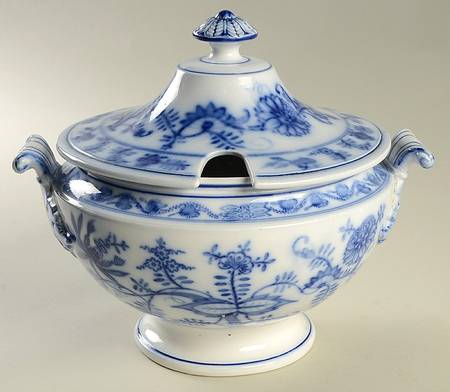 Blue Onion Tureen & Lid