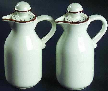 Boutique Vinegar and Oil Set with "V" and "O" Stoppers
