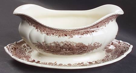 Burgenland Brown Gravy Boat with Attached Underplate