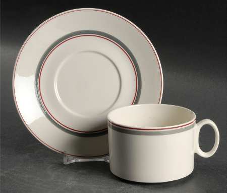 Carrousel Flat Cup & Saucer Set