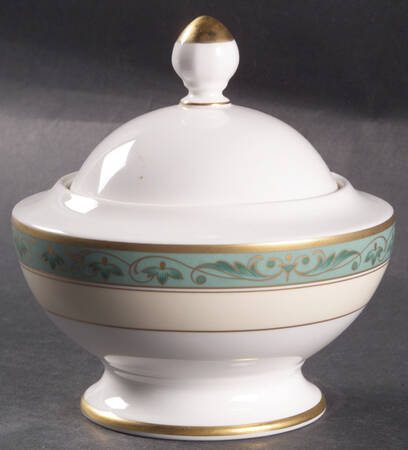Cassis (Bone) Sugar Bowl & Lid