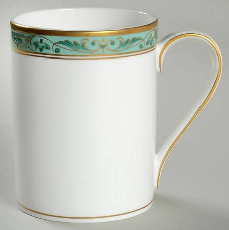 Cassis (Bone) Mug