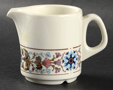 Chateau Mini Creamer