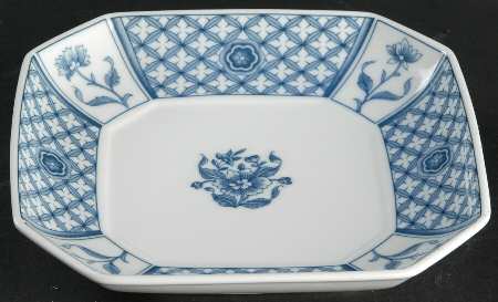 China Blue Pickle Dish