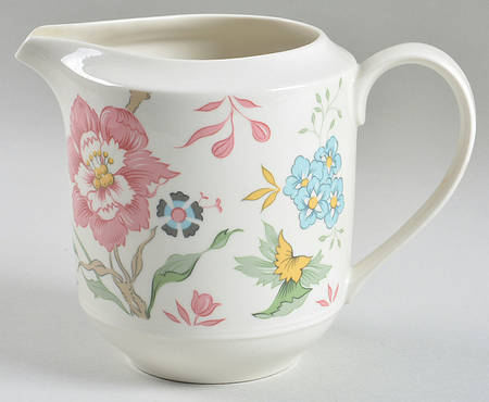 Chintz 16 Oz Pitcher