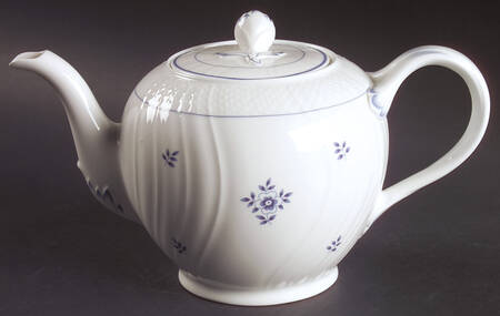 Coburg Teapot & Lid