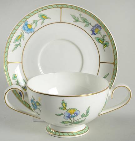 Columbia Footed Cream Soup Bowl & Saucer Set