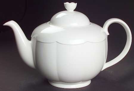 Damasco White Teapot & Lid