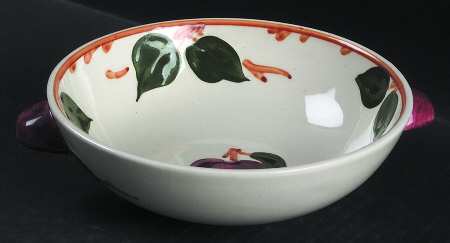 Delicious Apple Flat Cream Soup Bowl