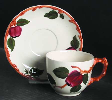 Delicious Apple Flat Cup & Saucer Set