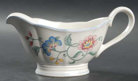 Delia Gravy Boat