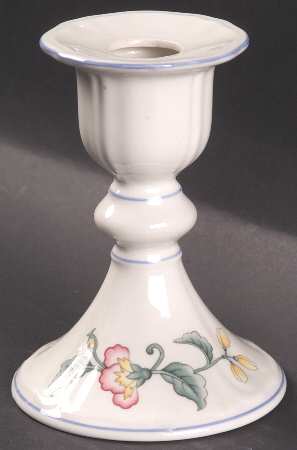 Delia Small Candlestick