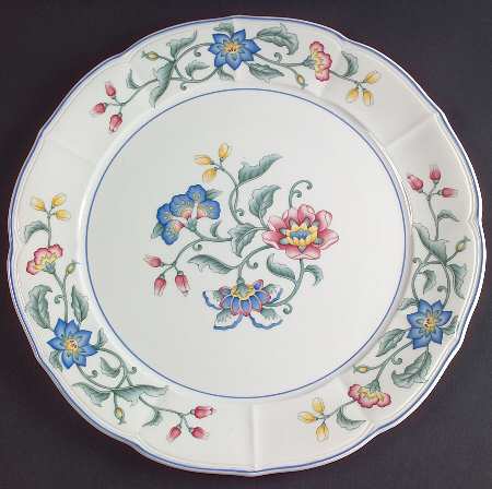 Delia Cake Plate
