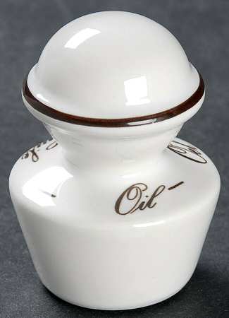 Design Naif Stopper for Handled Oil Cruet