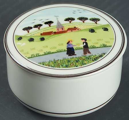 Design Naif 3" Candy Box & Lid by Villeroy & Boch