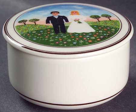 Design Naif 3" Candy Box & Lid by Villeroy & Boch