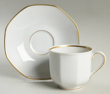 Facette Gold Flat Cup & Saucer Set