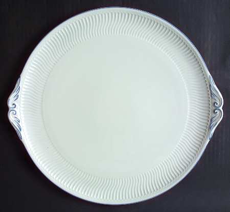 Filet Bleu Handled Cake Plate