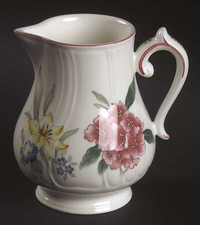 Flora Bella Creamer