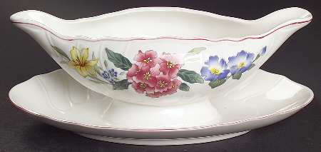 Flora Bella Gravy Boat with Attached Underplate