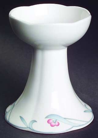 Florina Small Candlestick