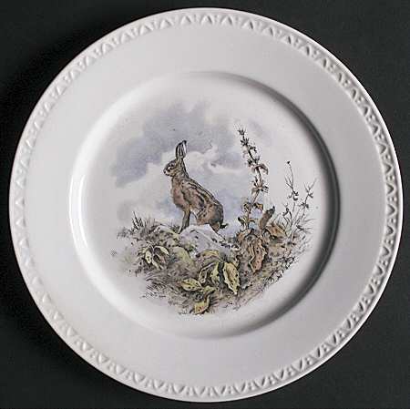 Fontainebleau (Raised Dots, No Trim) Luncheon Plate