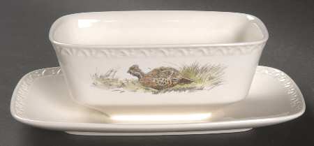 Fontainebleau (Raised Dots, No Trim) Gravy Boat with Attached Underplate