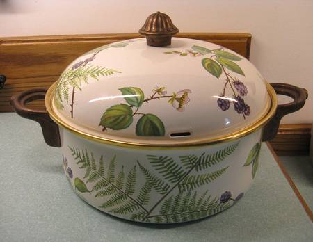 Forsa 4 Quart Metal Stew Pot