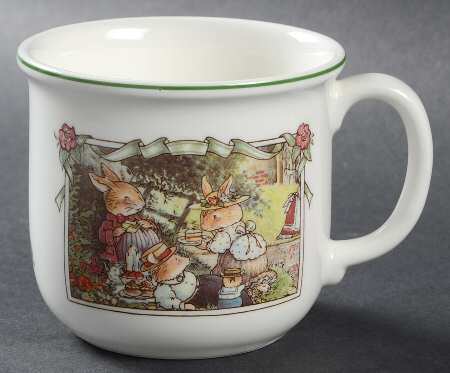 Foxwood Tales Flat Cup