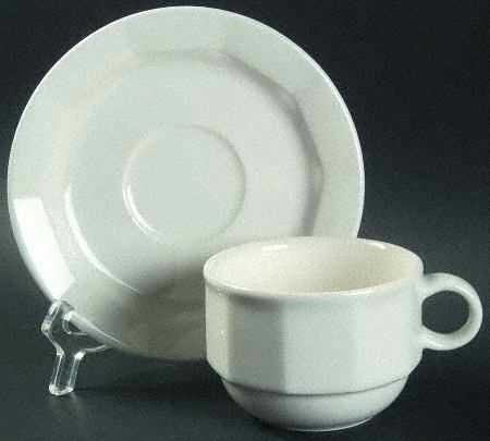 Geo Flat Cup & Saucer Set