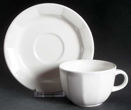 Geo Flat Cup & Saucer Set