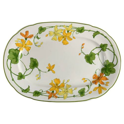 Geranium (Non Ribbed Rim) 12" Oval Serving Platter