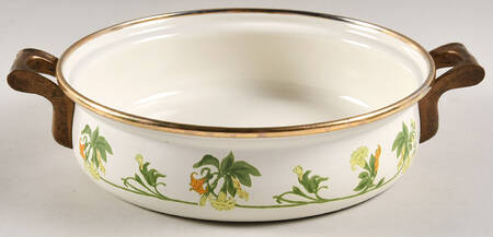 Geranium (Non Ribbed Rim) 1.5 Quart Metal Covered Casserole, No Lid