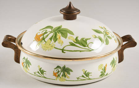 Geranium (Non Ribbed Rim) 1.5 Quart Metal Covered Casserole