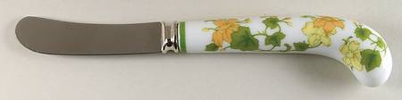 Geranium (Non Ribbed Rim) Individual Spreader