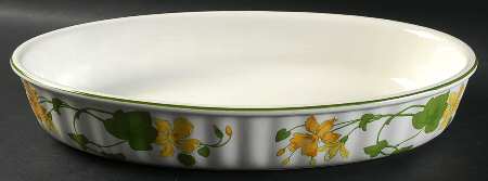 Geranium (Non Ribbed Rim) 14" Oval Baker