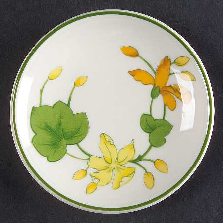 Geranium (Non Ribbed Rim) Butter Pat