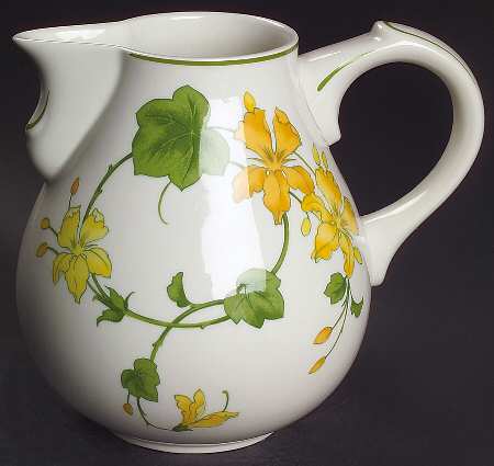 Geranium (Non Ribbed Rim) 24 Oz Pitcher