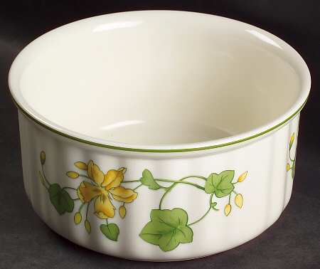 Geranium (Non Ribbed Rim) 6" Souffle